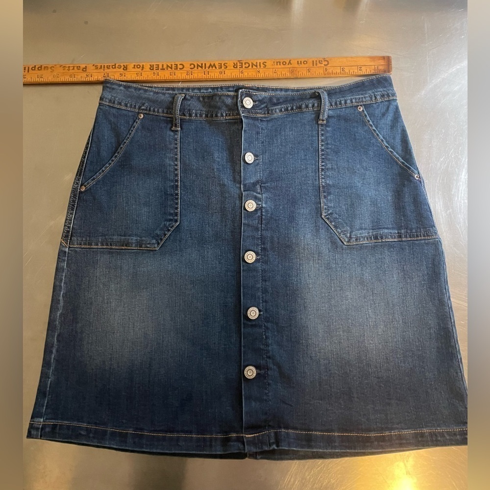 KENSIE Jeans - Dark Wash Mini Denim Skirt